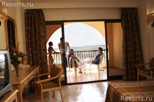 Flamenco Beach Resort 9